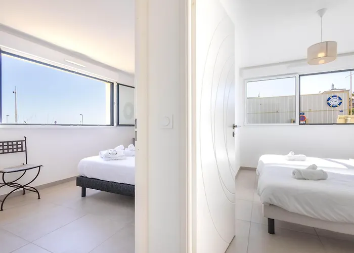 Superbe T3 Vue Mer&plage A Pied Apartment